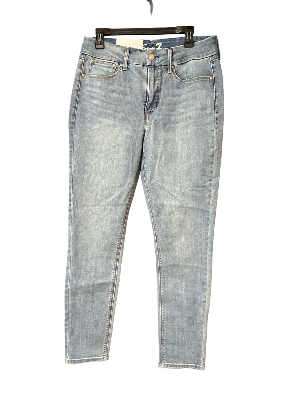 Seven7 Women's Skinny Jeans in Light Blue Wash